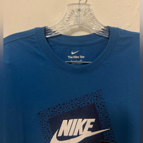 NWT- Nike Men’s Short Sleeve Tee Swoosh Logo Graphic Printed Size Small - Picture 6 of 7